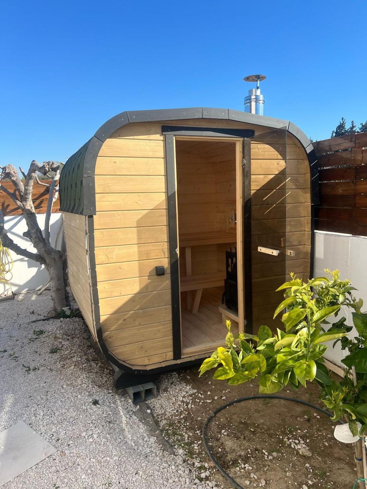 Villa Kala Loutraki - Private Pool & Sauna I Beach Exterior foto